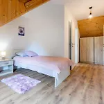 In With Sauna *