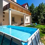 Сasa de vacaciones In With Sauna