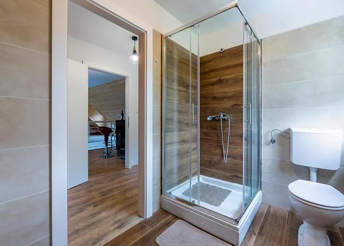 Casa vacanze Lovely In With Sauna *