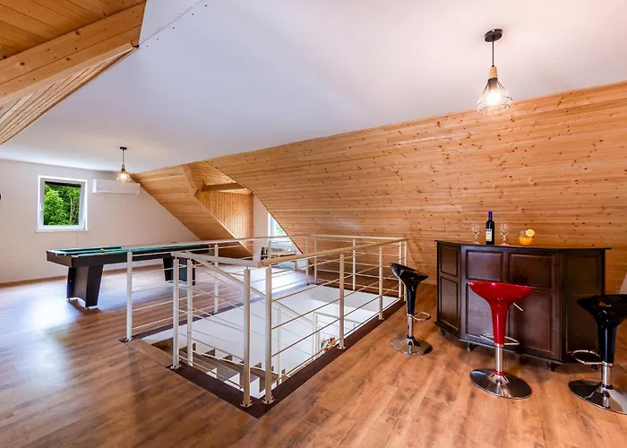 Casa vacanze Lovely In With Sauna