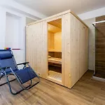 Σπίτι διακοπών In With Sauna