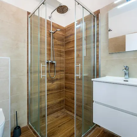In With Sauna * Zlobin
